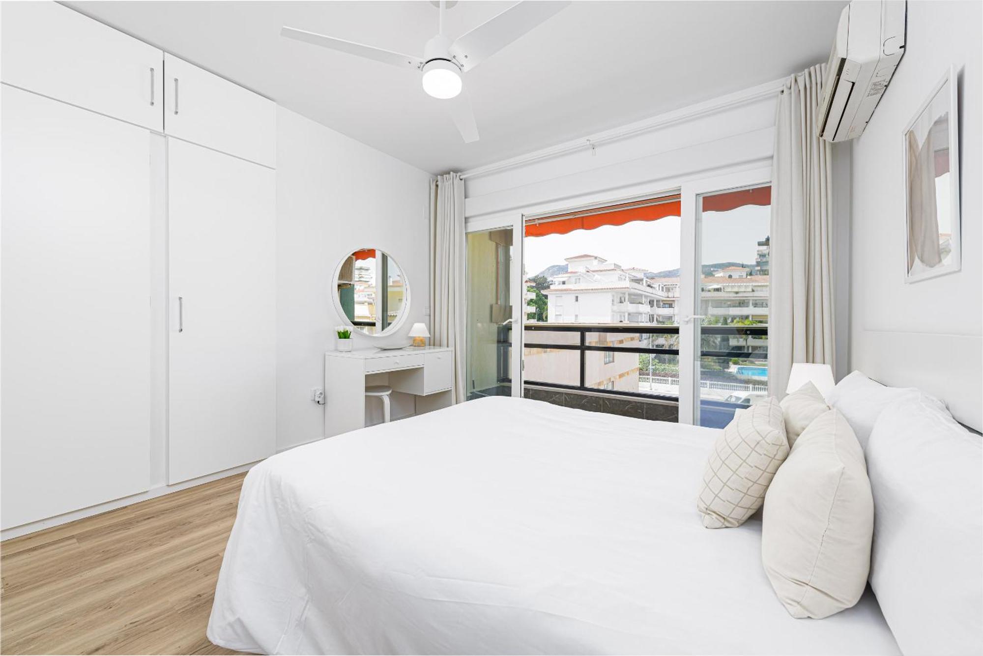 Appartamento Amazing Carihuela View & Parking Torremolinos Esterno foto