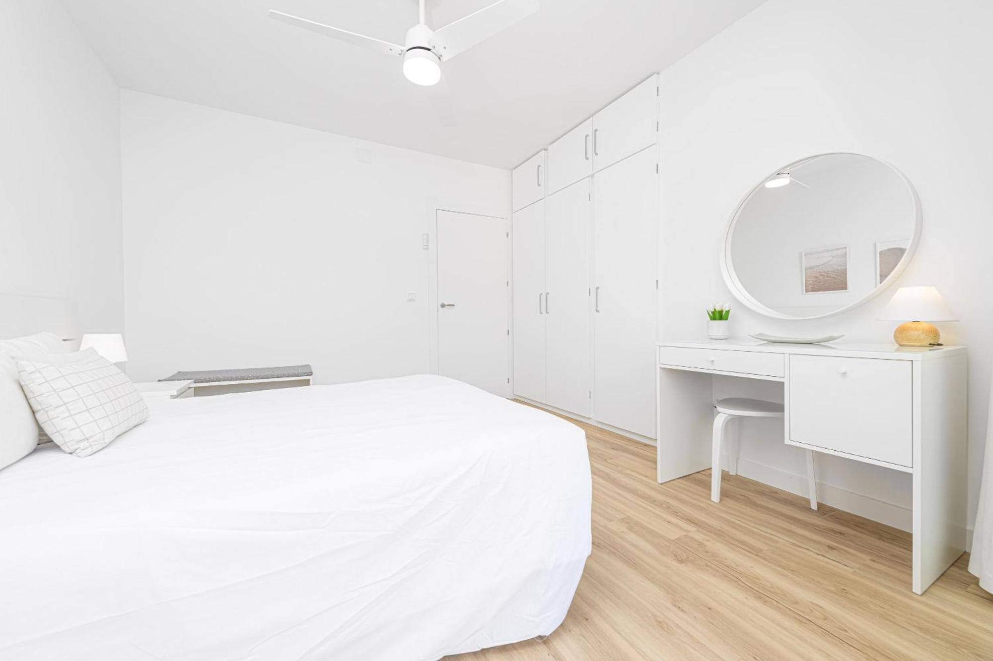 Appartamento Amazing Carihuela View & Parking Torremolinos Esterno foto