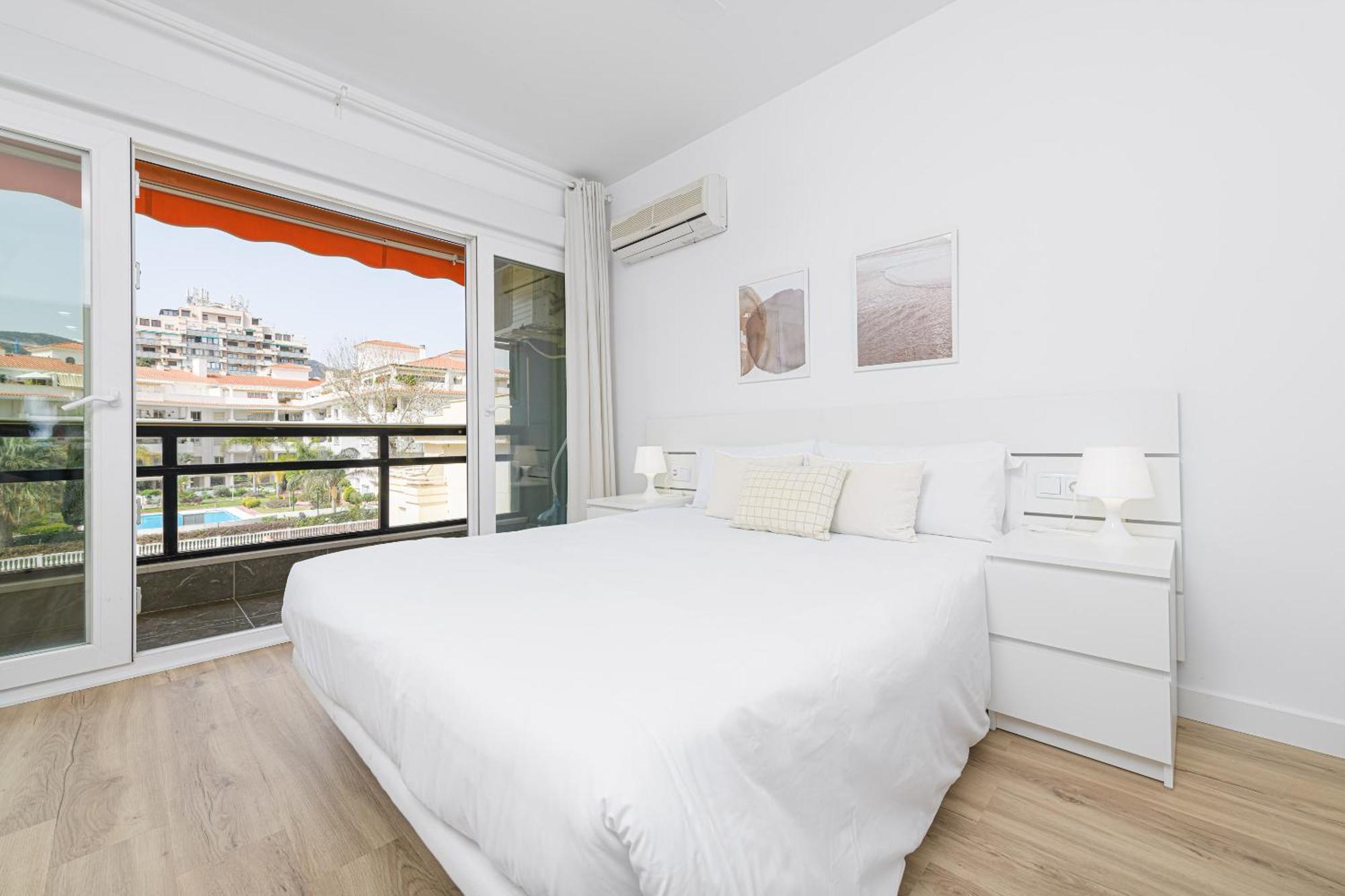 Appartamento Amazing Carihuela View & Parking Torremolinos Esterno foto