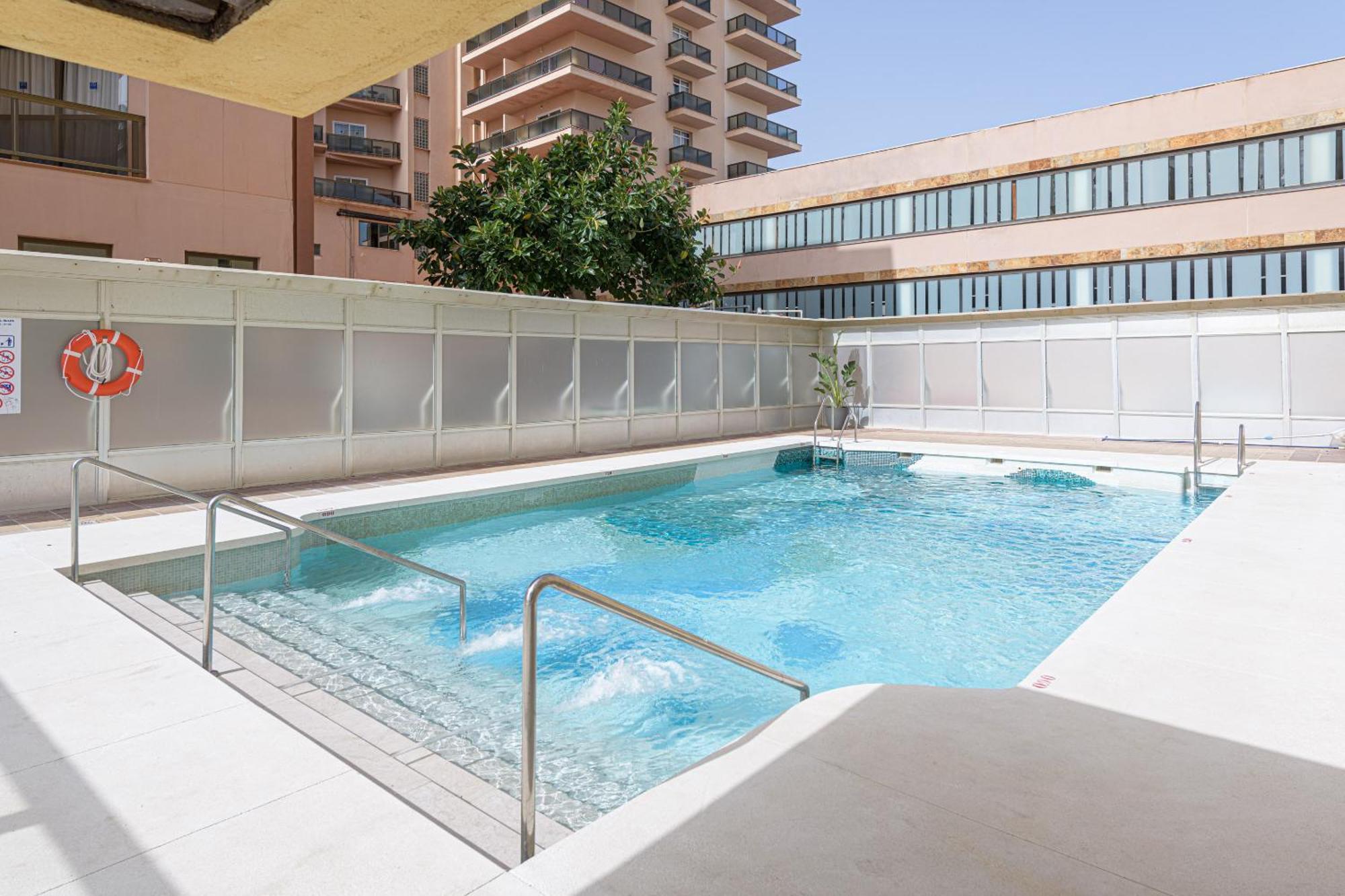Appartamento Amazing Carihuela View & Parking Torremolinos Esterno foto