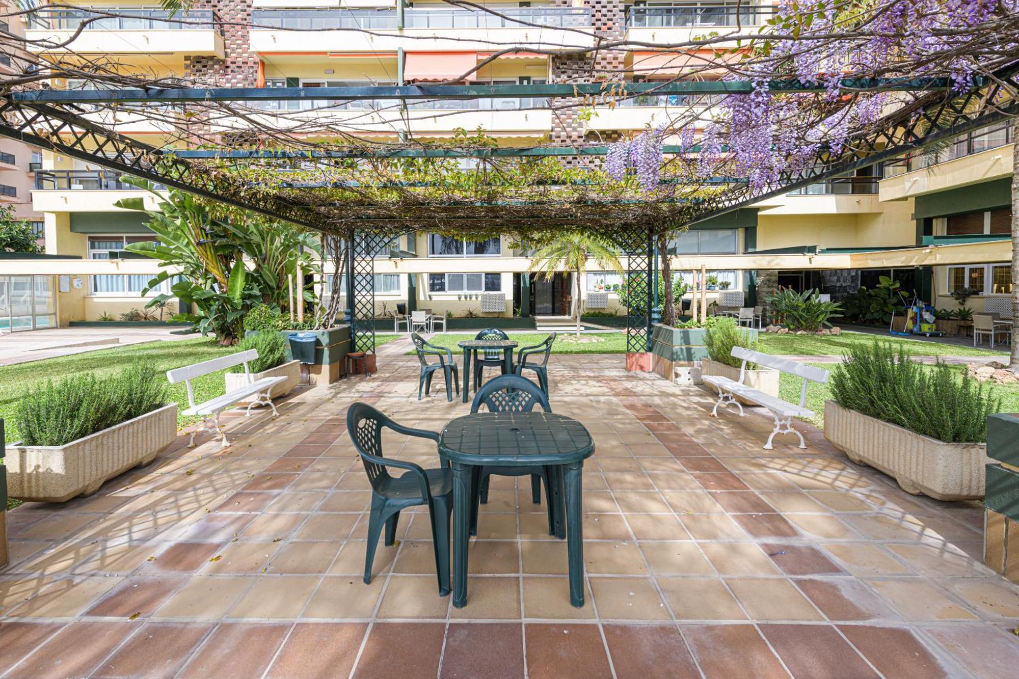 Appartamento Amazing Carihuela View & Parking Torremolinos Esterno foto