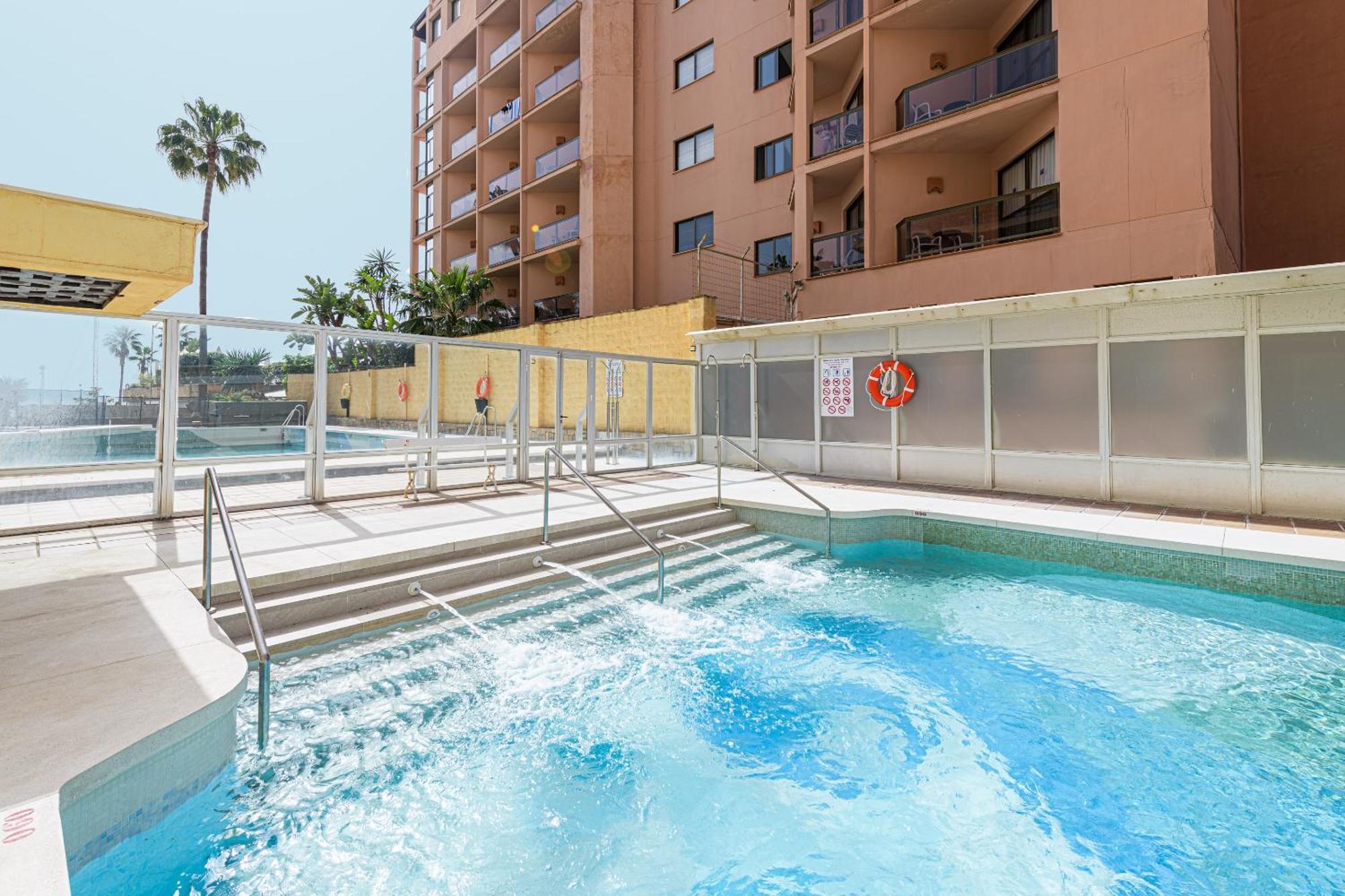 Appartamento Amazing Carihuela View & Parking Torremolinos Esterno foto